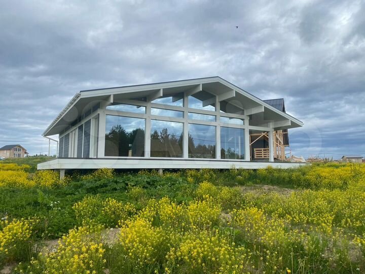 Дом 225 м² на участке 9 сот.