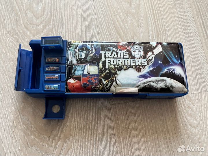 Пенал трансформер с автоматическими функциями