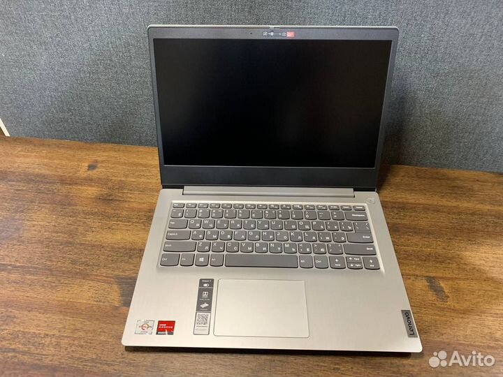 Ноутбук Lenovo IdeaPad 3 новый