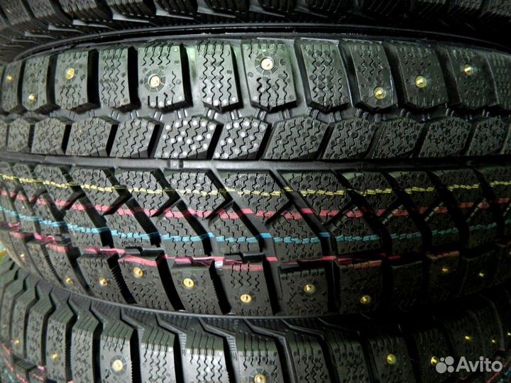 Viatti Brina Nordico V-522 205/50 R17