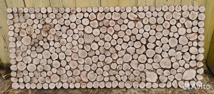 Панно из можжевельника