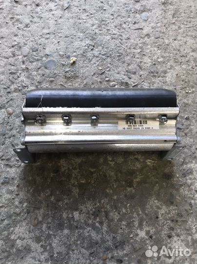 Подушка безопасности Mercedes-Benz C208