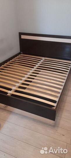 Кровать двухспальная