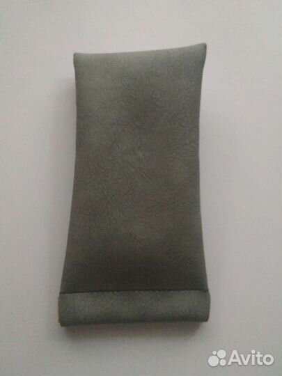 Чехол для очков цвета хаки