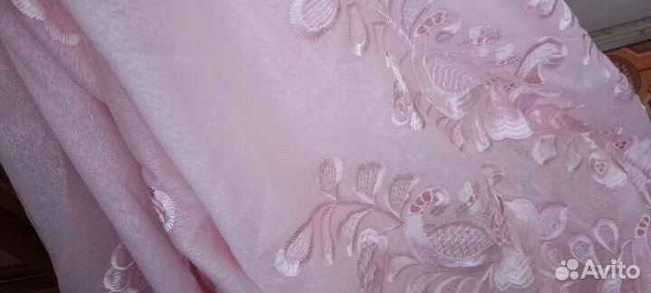 Шторы коричневые и розовые