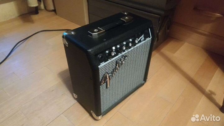 Комбоусилитель Fender Frontman 10g