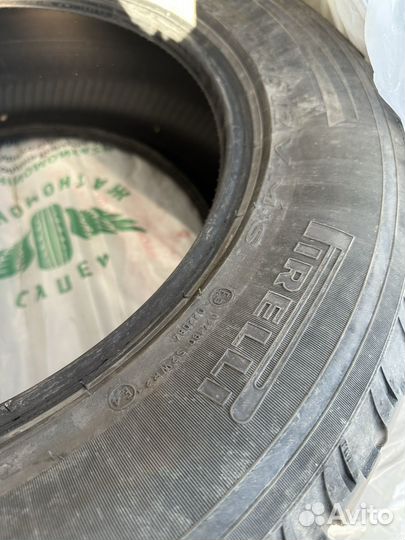 Pirelli Scorpion Zero 255/60 R18