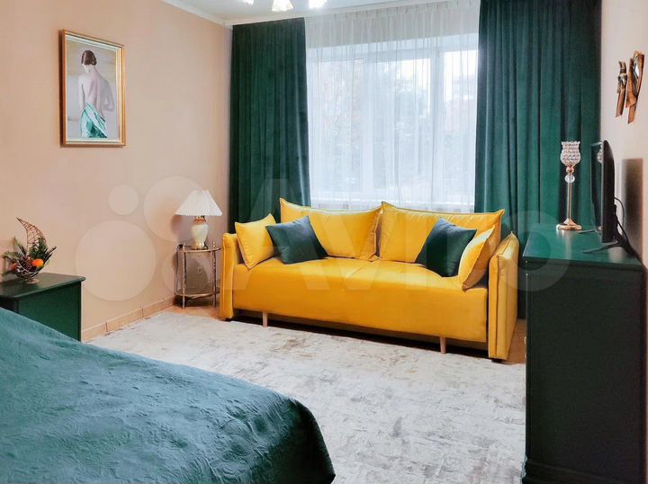 1-к. квартира, 43 м², 1/6 эт.