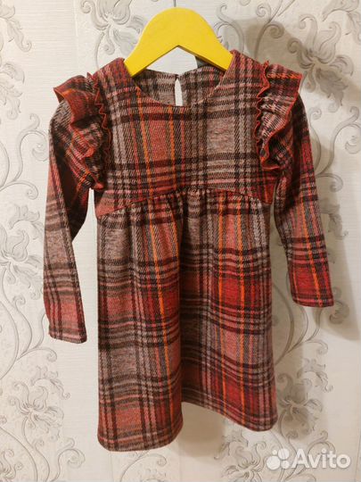 Теплое шерстяное платье