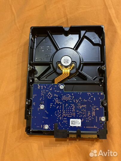 Жесткий диск на 1 тб новый