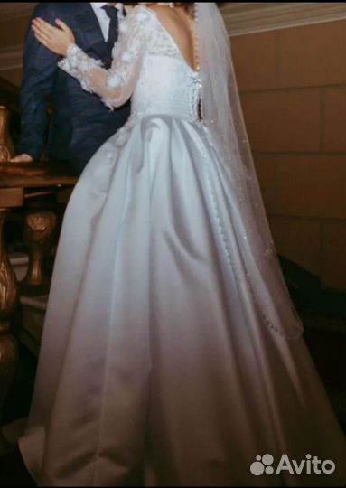 Свадебное платье