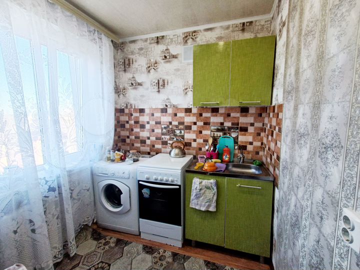 2-к. квартира, 40 м², 5/5 эт.