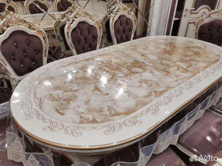 Столы / Стулья / Кухонный стол и стулья