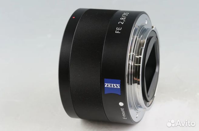 Объектив Sony Carl Zeiss Sonnar T* 35mm f/2.8 ZA