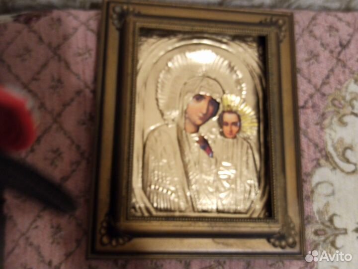 Икона Божия Матерь