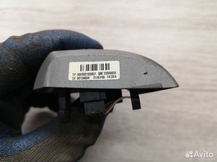 Кнопки руля левые Opel Astra H