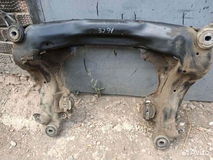 Подрамник/балка передняя Audi A6 C5. 2,5 TDI