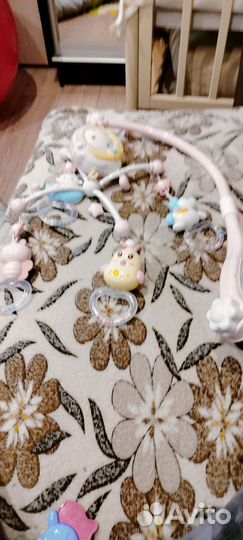 Мобиль на детскую кроватку