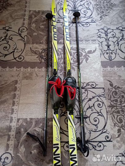 Беговые лыжи