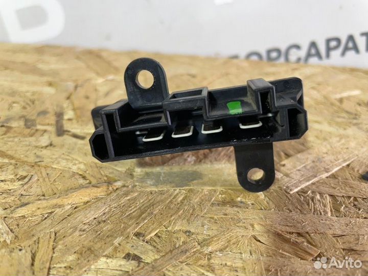 Резистор отопителя Renault Megan Iii хэтчбек 1.6