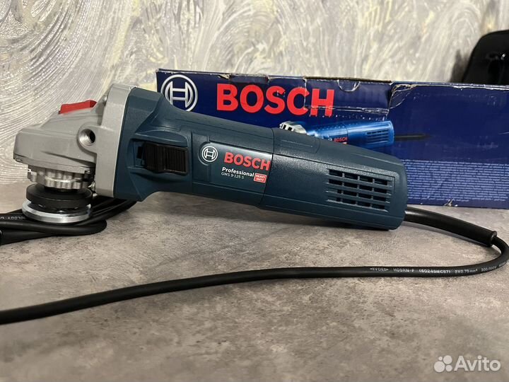 Углошлифовальная машина bosch GWS 9-125s