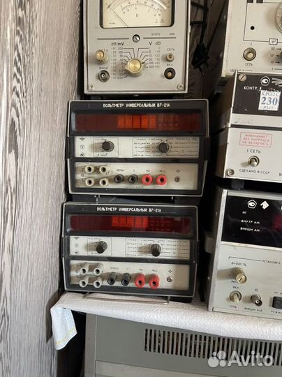 Вольтметр В7-21А