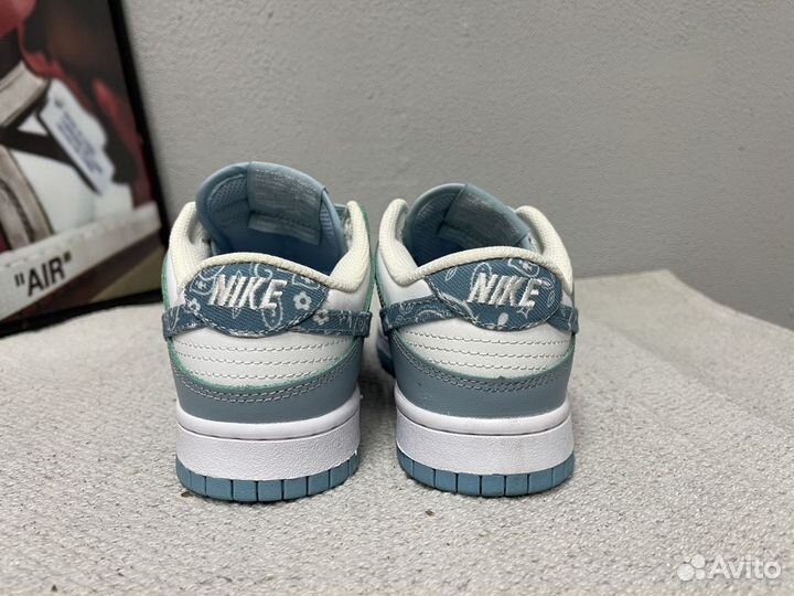 Кроссовки Nike Dunk Low женские