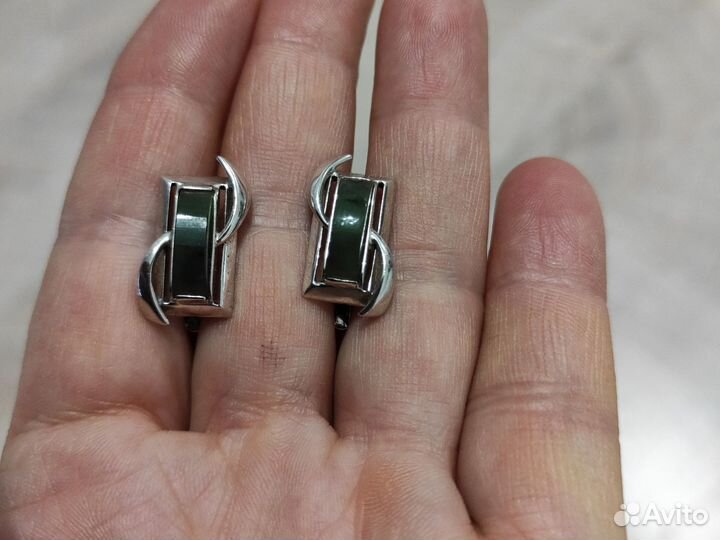 Серебрянные серьги и кольцо