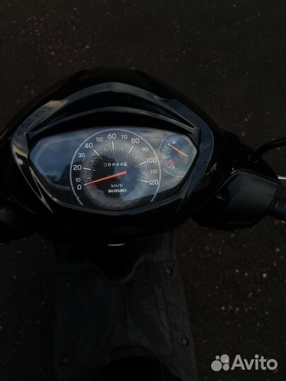 Suzuki adress 125