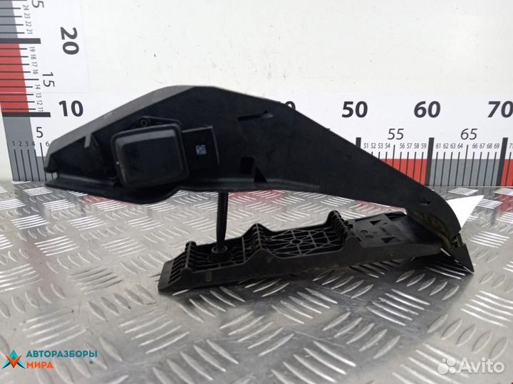 Педаль BMW 1 E81/E82/E87/E88 2006 35426853176