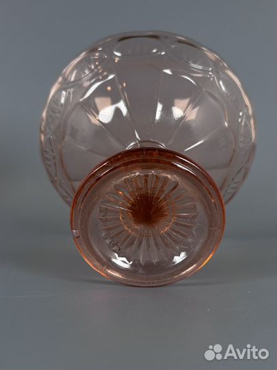 Ваза для конфет из цветного розового стекла рельеф