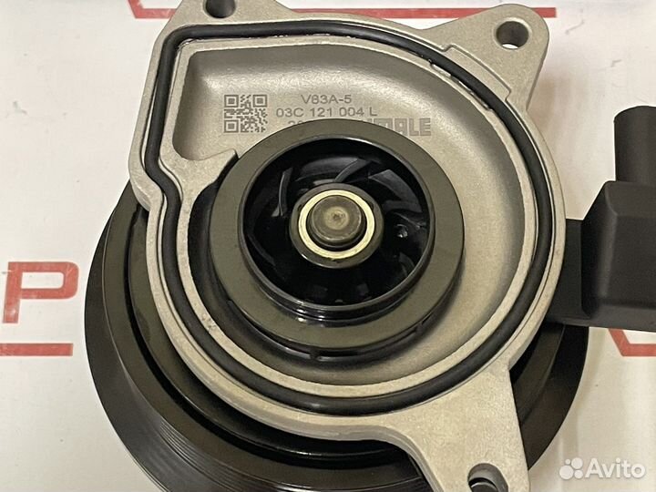 Помпа водяной насос vw EA1111.4 tsi 03C121004J