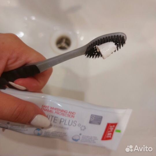 Зубная паста Colgate, splat