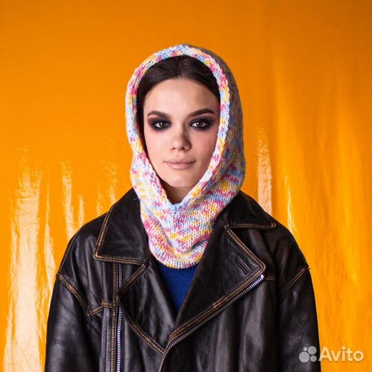 Капор вязаный