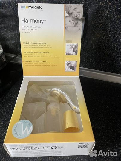 Молокоотсос Medela harmony