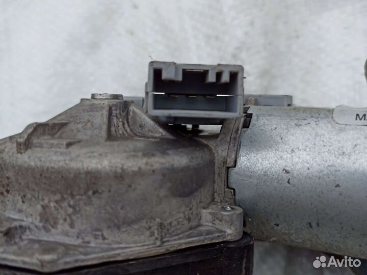 Двигатель стеклоочистителя задний BMW X1