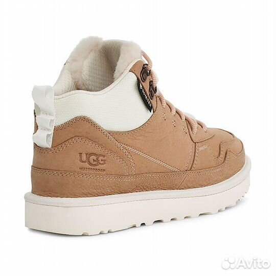 Ugg Highland Hi GoreTex Sand