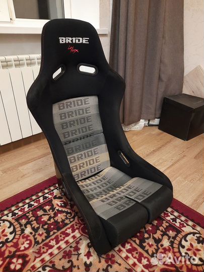 Спортивное сиденье (ковш) Bride