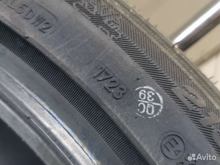 DoubleStar DW02 215/60 R17 100T