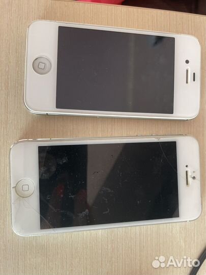 Телефон iPhone 5 4