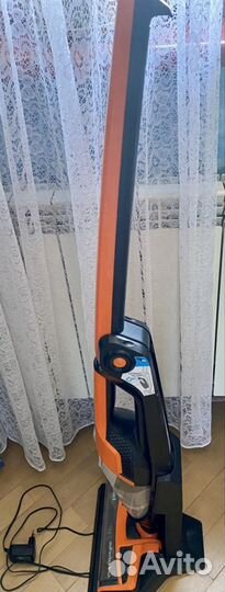 Вертикальный пылесос Bissell Multireach