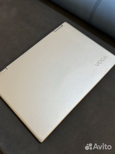 Ноутбук трансформер Lenovo Yoga 720-13