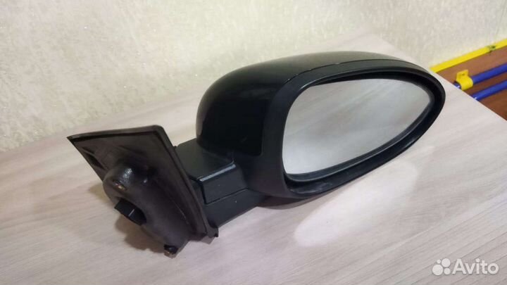 Chevrolet aveo t300 Зеркало заднего вида правое