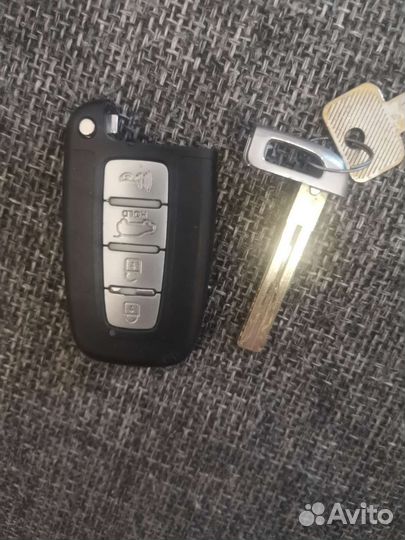 Оригинальный ключ kia