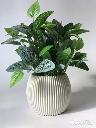 Искусственная трава в кашпо