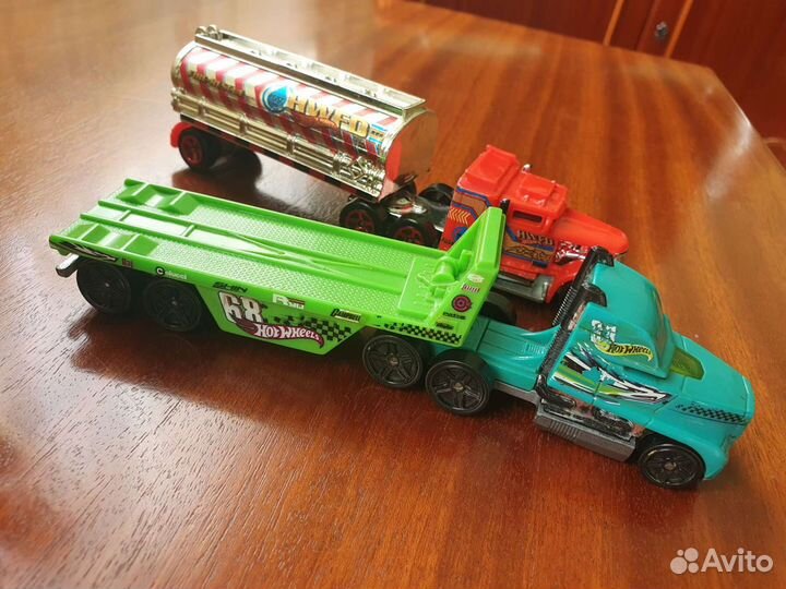 Hot wheels truck
