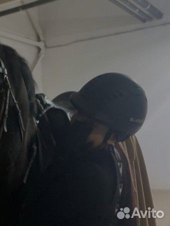 Шлем для конного спорта, верховая езда