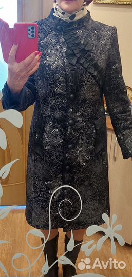 Пальто женское весна фирма correra размер 48-50
