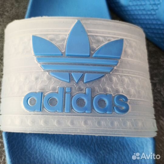 Сланцы Adidas 41 размер