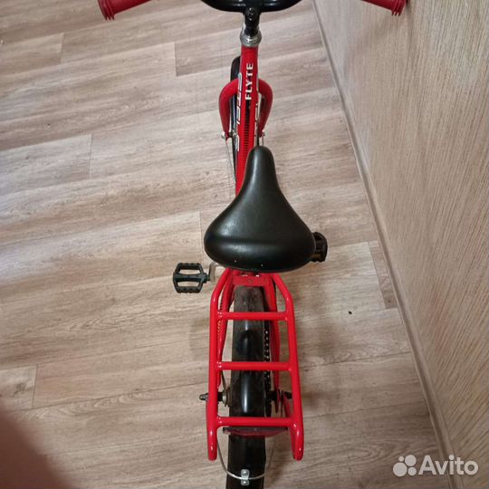 Детский велосипед 16